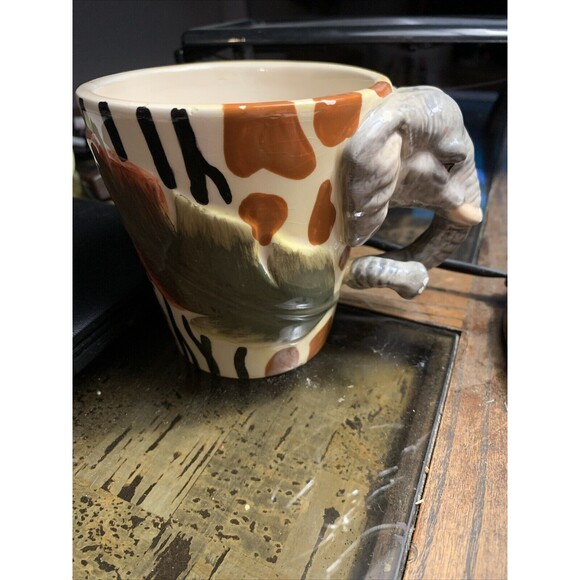 Unused Ceramic Rain Forest-like Elephant Mug - Picture 5 of 5